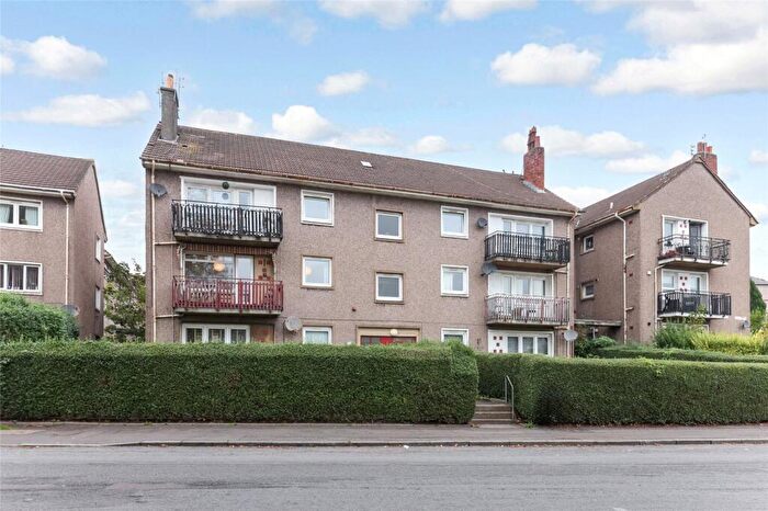 3 Bedroom Flat For Sale In Cathcart Road, Rutherglen, Glasgow, South Lanarkshire, G73