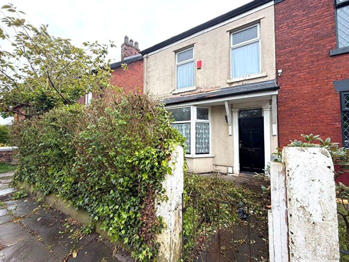 4 Bedroom Terraced House For Sale In Hope Terrace, Blackburn. Lancs., BB2