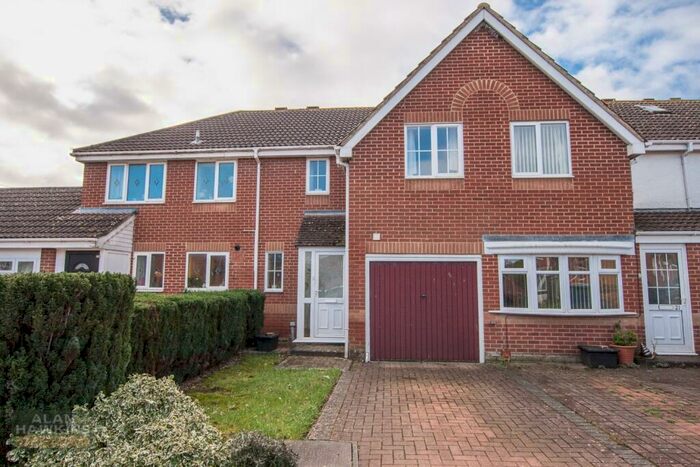 3 Bedroom Terraced House To Rent In Sycamore Close, Lyneham, SN15