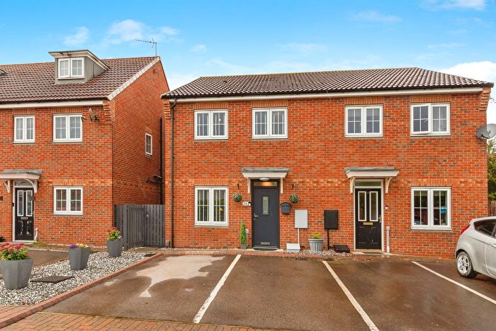 3 Bedroom Semi-Detached House For Sale In Gardenia Way, Billingham, TS23