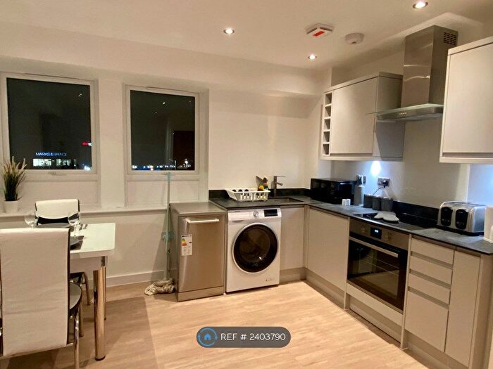 1 Bedroom Flat To Rent In Bellfield Road, High Wycombe, HP13