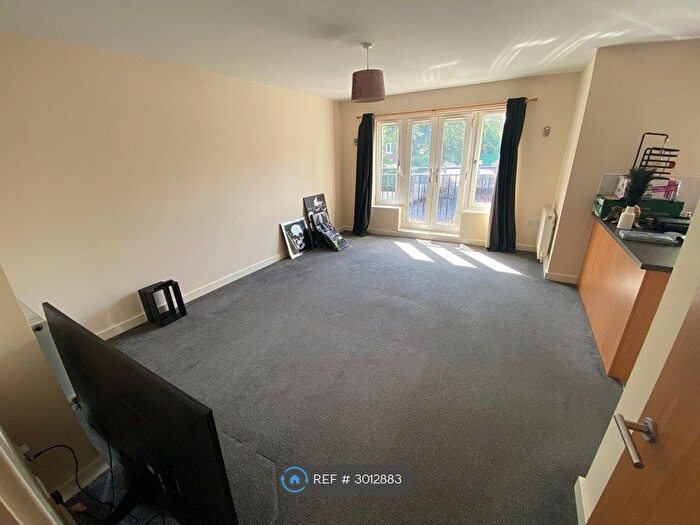 2 Bedroom Flat To Rent In Hednesford, Cannock, WS12