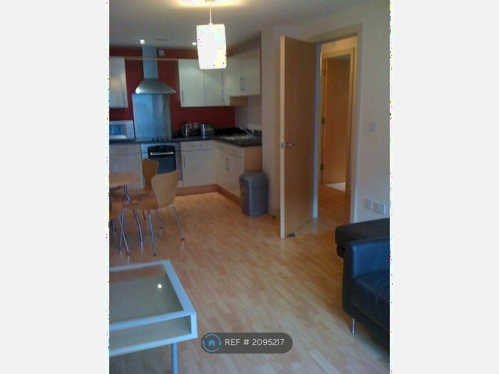 1 Bedroom Flat To Rent In Lovell House, Leeds, LS7