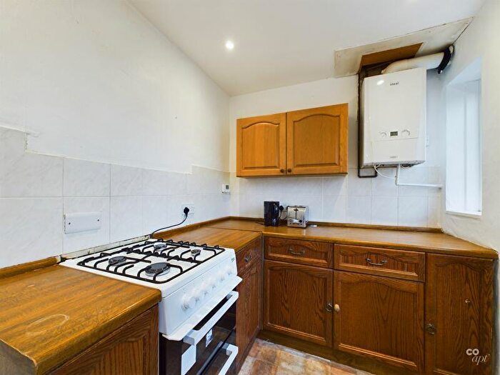 1 Bedroom Detached House To Rent In Moulsecoomb Way, Brighton, BN2