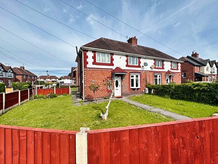 3 Bedroom Semi-Detached House To Rent In Wright Avenue, Northwich, Cheshire, CW9