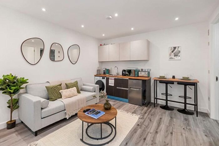 1 Bedroom Studio To Rent In Prout Grove, London, NW10