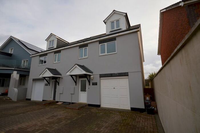 4 Bedroom Semi-Detached House To Rent In Watergate Road, Newquay TR7