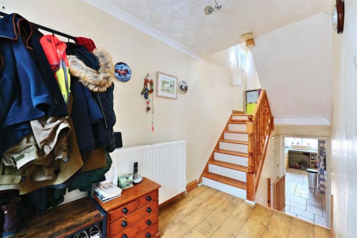 5 Bedroom Semi-Detached House For Sale In St. Austin Close, Ivybridge, Devon, PL21