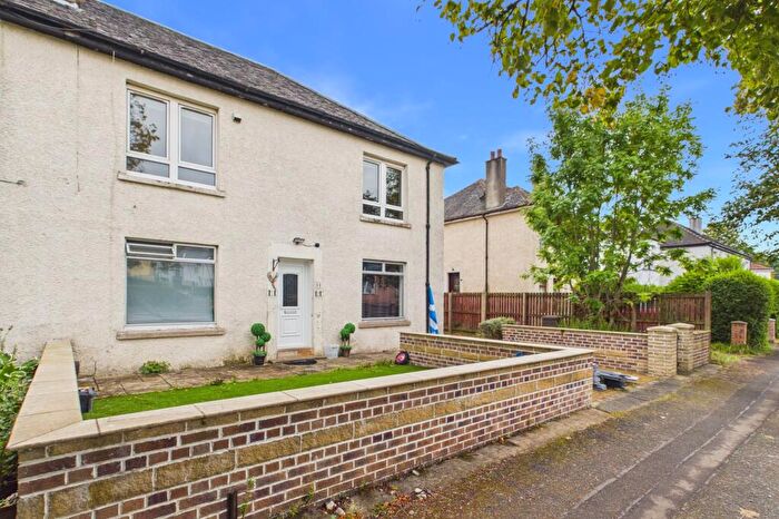 2 Bedroom Flat For Sale In Hermitage Avenue, Glasgow, G13