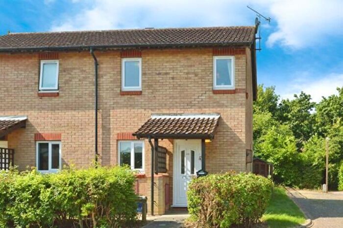 2 Bedroom Property To Rent In Runford Court, Shenley Lodge, Milton Keynes, MK5