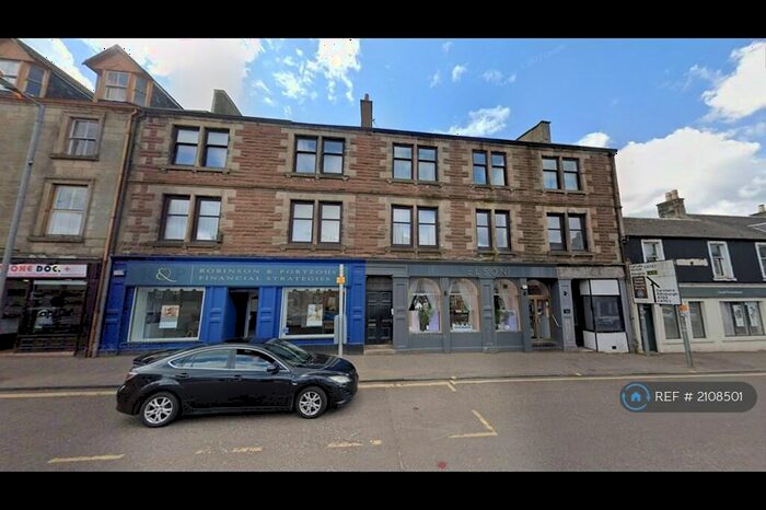 3 Bedroom Flat To Rent In Bannatyne Street, Lanark, ML11