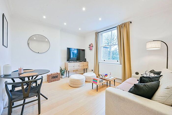 1 Bedroom Flat To Rent In Denbigh Road, Ealing, London, W13