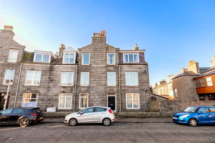 2 Bedroom Flat To Rent In F Claremont Place, Aberdeen, AB10