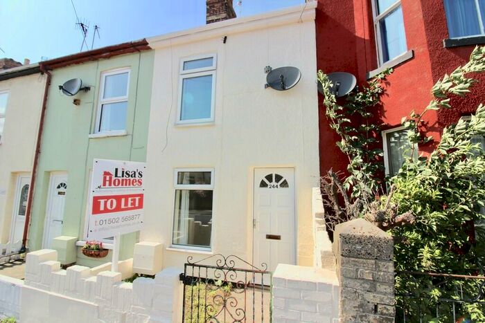 2 Bedroom Terraced House To Rent In St. Peters Street, Lowestoft, NR32