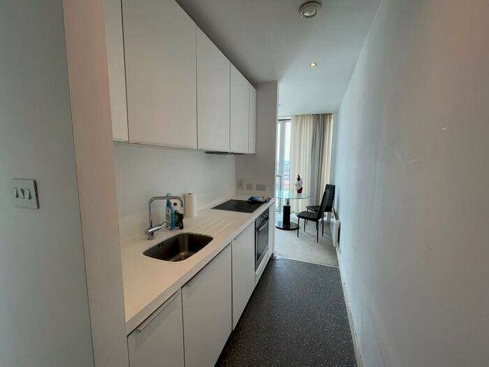 Apartment To Rent In Rotunda Studio, B2