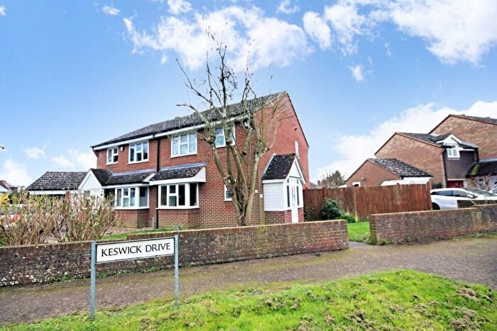 3 Bedroom Semi Detached House For Sale In Keswick Drive, Allington, Maidstone, ME16