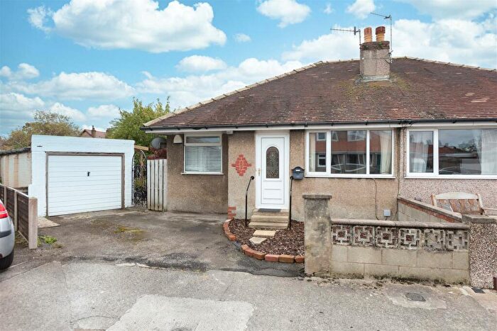 1 Bedroom Semi-Detached Bungalow For Sale In Azalea Grove, Morecambe, LA4