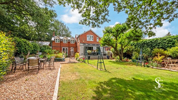 5 Bedroom Property For Sale In Old Wokingham Road, Wokingham, RG40