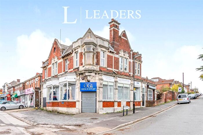 2 Bedroom Flat To Rent In Bridge Road, SO19