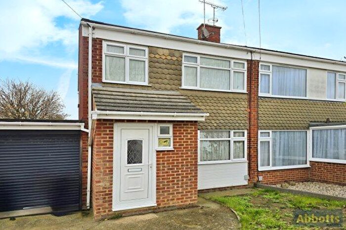 3 Bedroom Property To Rent In Conway Avenue, Southend-On-Sea, SS3
