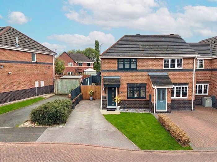 3 Bedroom Semi-Detached House For Sale In Conrad Close, Crewe, CW1