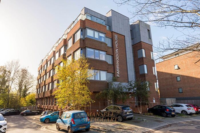 2 Bedroom Flat For Sale In Wood Street, Farringdon House Wood Street, RH19