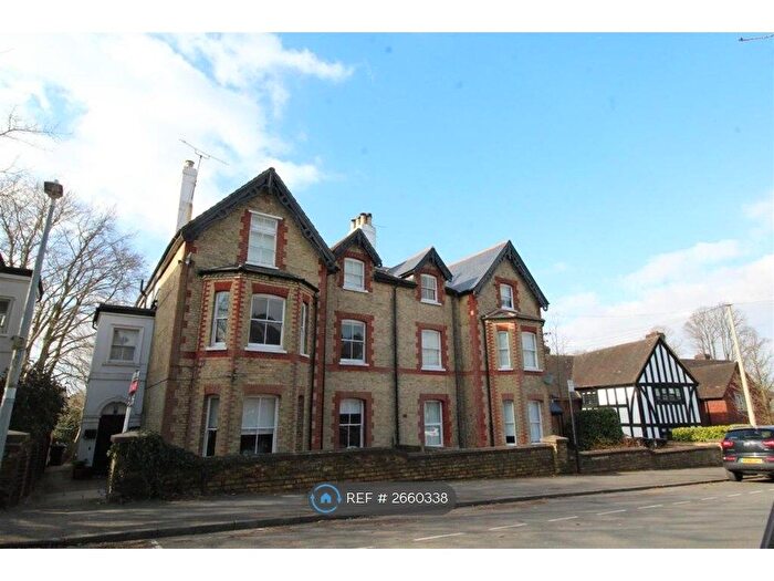 2 Bedroom Flat To Rent In Granville Road, Sevenoaks, TN13