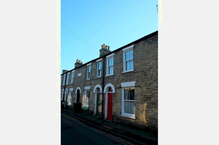 2 Bedroom Terraced House To Rent In Milford Street, Cambridge, CB1