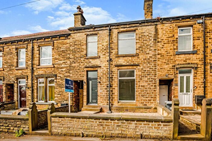 3 Bedroom Terraced House To Rent In Frederick Street, Huddersfield, West Yorkshire, HD4