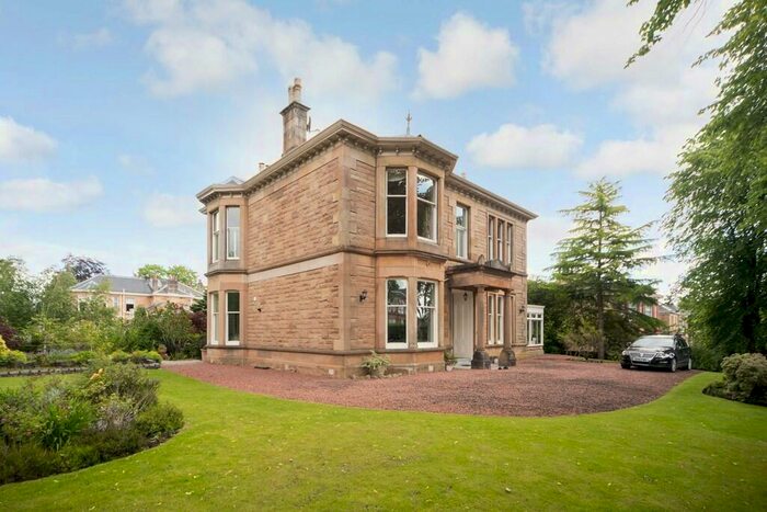 4 Bedroom Apartment To Rent In Albert Drive, Pollokshields, Glasgow, G41