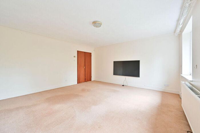4 Bedroom End Of Terrace House For Sale In Harrow Fields Gardens, Harrow On The Hill, Harrow, HA1