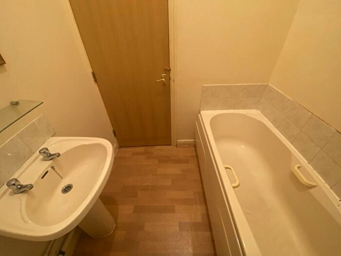 1 Bedroom Apartment To Rent In York Place, - York Street, Leicester, LE1