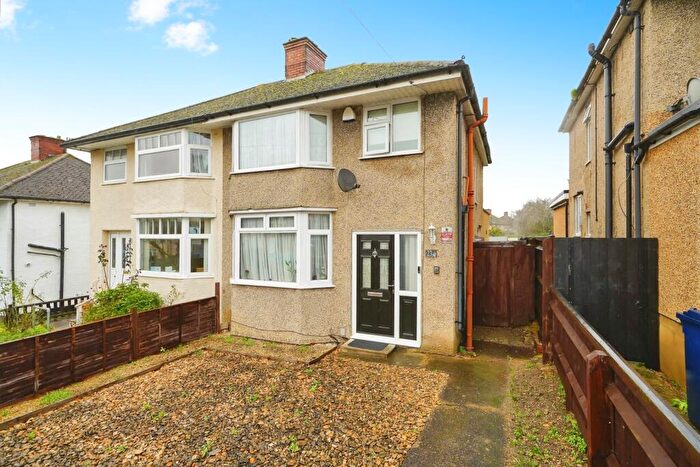3 Bedroom Semi Detached House For Sale In Headley Way, Oxford, Oxfordshire, OX3