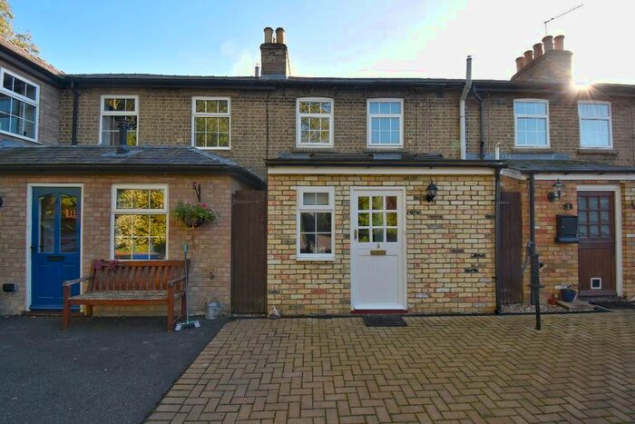 2 Bedroom Terraced House To Rent In Town Close, Fulbourn, Cambridge, CB21