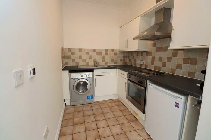 1 Bedroom Apartment To Rent In Trafalgar Court, Red Barn Road, Brightlingsea, CO7