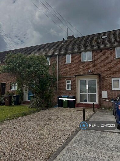 3 Bedroom Maisonette To Rent In Orchard Way, Bognor Regis, PO22