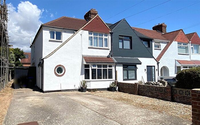 5 Bedroom Semi-Detached House For Sale In Crabtree Lane, Lancing, West Sussex, BN15