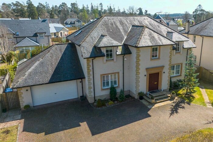 5 Bedroom Detached House For Sale In The Avenue, Murthly, Perth, PH1