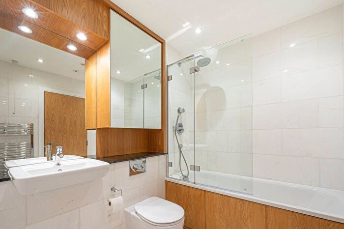 1 Bedroom Flat To Rent In Winchester Road, Swiss Cottage, London, NW3
