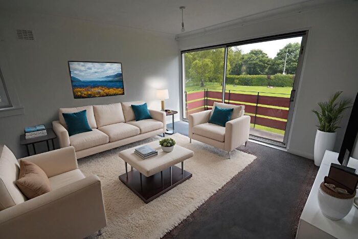 2 Bedroom Flat To Rent In West Craigs Crescent, Maybury, Edinburgh, EH12