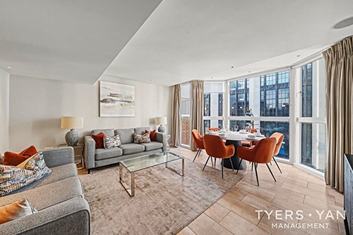 2 Bedroom Flat To Rent In Imperial House, - Young Street, London, W8