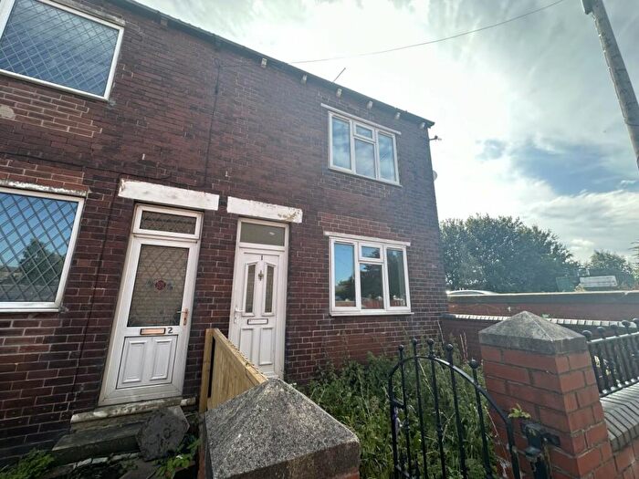 4 Bedroom House To Rent In The Avenue, Royston, S71