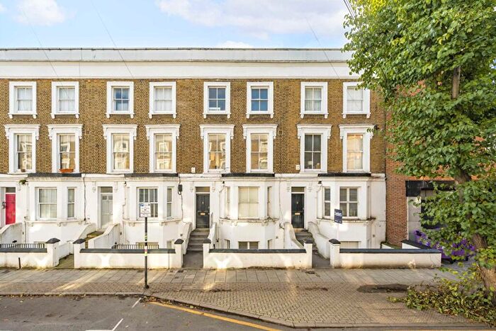1 Bedroom Flat To Rent In Fernlea Road, Balham, SW12