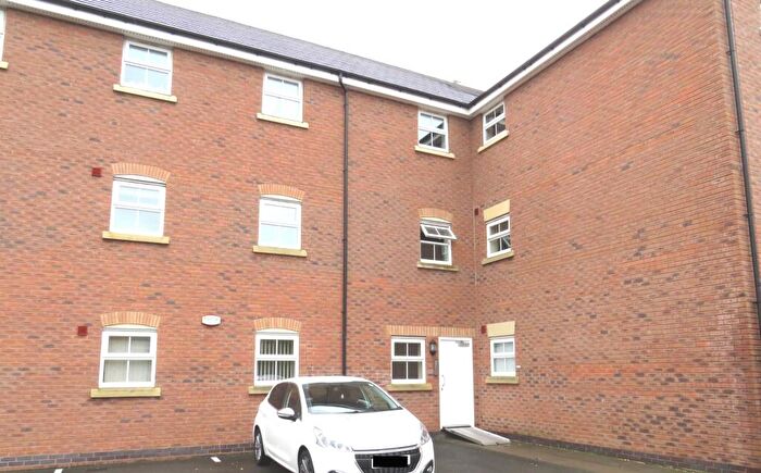 2 Bedroom Flat To Rent In Fieldfare Close, Oakley Vale, NN18