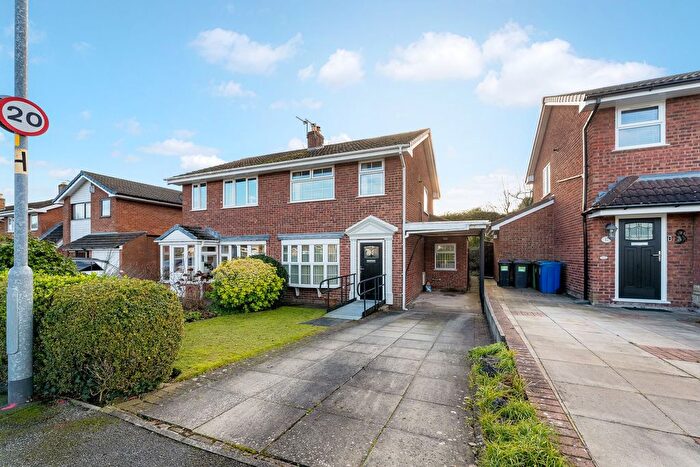 3 Bedroom Semi Detached House For Sale In Alderton Drive, Ashton-In-Makerfield, WN4