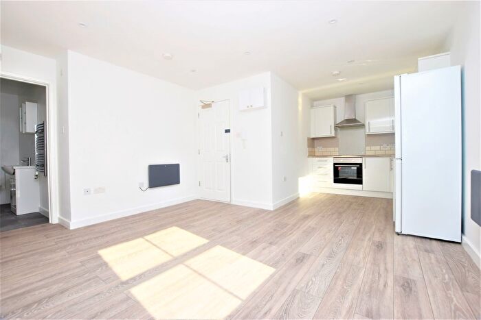 1 Bedroom Flat To Rent In Dartmouth Road, London, SE23