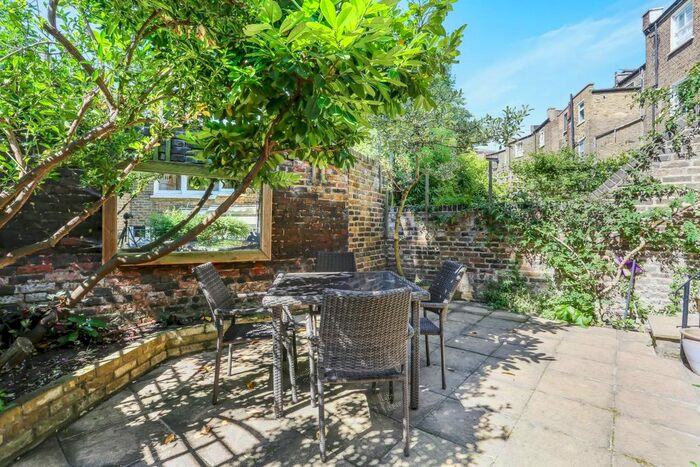 1 Bedroom Flat To Rent In Stanwick Road, London, W14