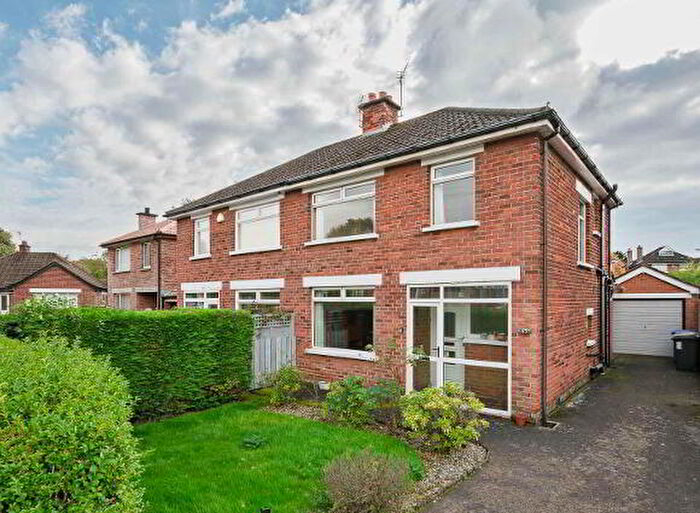 3 Bedroom Semi-Detached House For Sale In Kingsdale Park, Belfast, BT5
