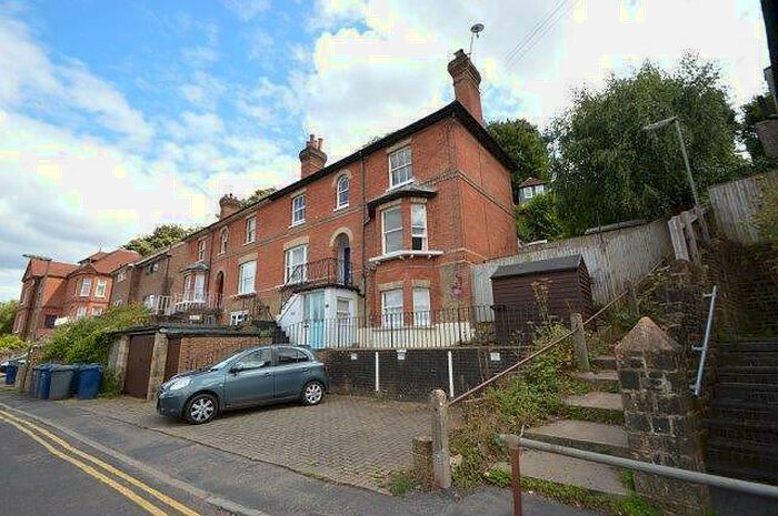 2 Bedroom Apartment To Rent In Bedroom Apartment St Floor In Godalming, GU7