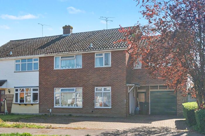 4 Bedroom Semi Detached House For Sale In Long Brandocks, Writtle, Chelmsford, CM1